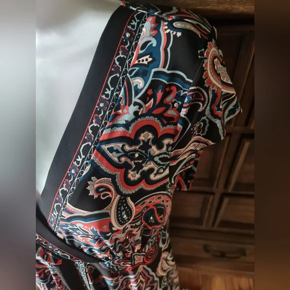 INC Wrap V Neck Cap Sleeve Embellished Paisley Print Knee Length Stretch Size L - Picture 4 of 7
